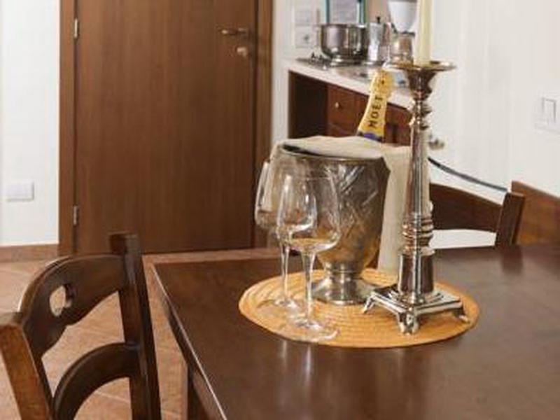 2DE7B121698782ACB901EE545FCFF5F8