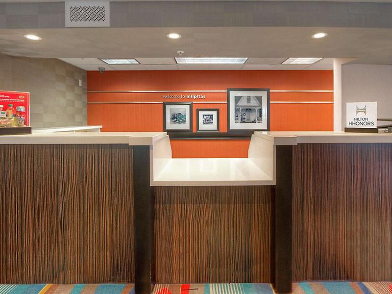 59E1169EF6C8BD65FDDB71FB53DAA599