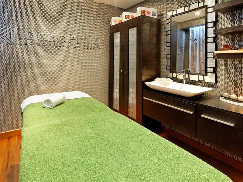 8A8EC7A5872DEF2B116D130151D43E77