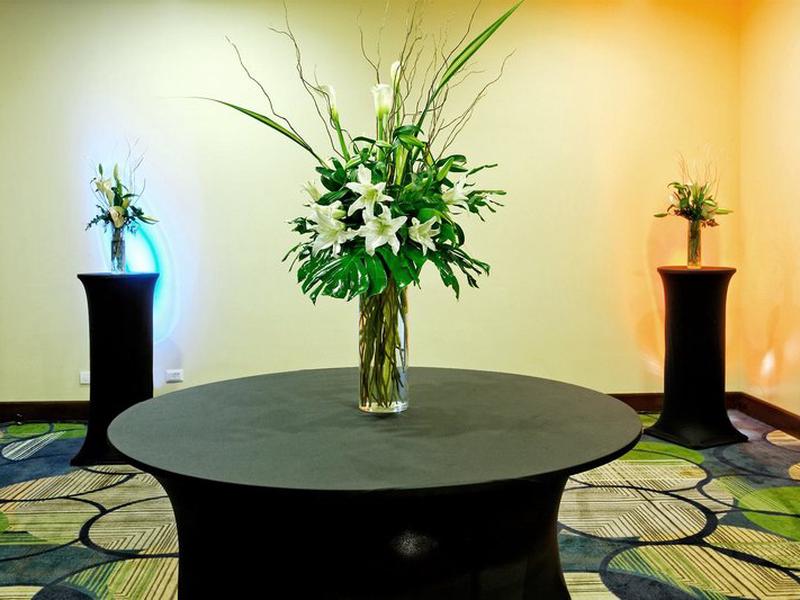 52E8870C5648E93F7B2EAD1C92570FCA