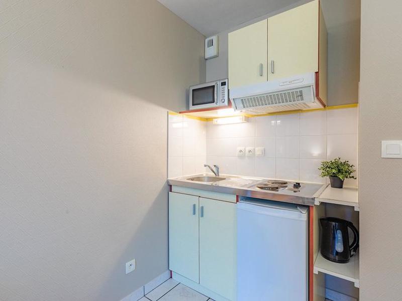 C0F6EF7B3BF6691E74C2EC027DAD5DAE