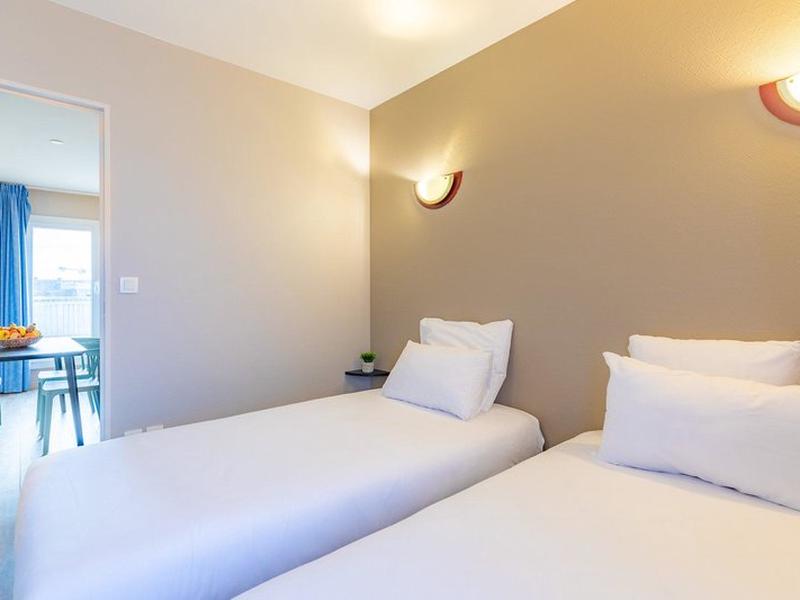 8229BB4CD79579B689124287441919A6