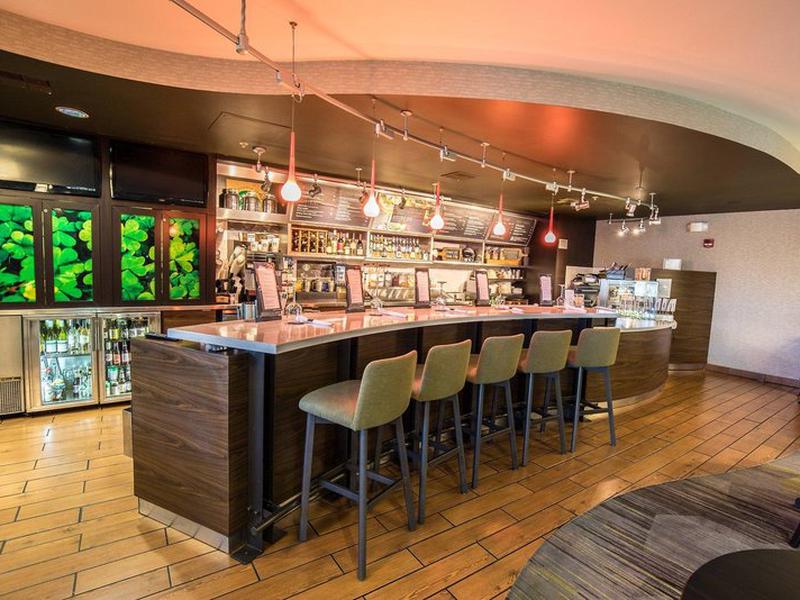 00E0605D3B25B42D284FF4CB2A3CD3B8