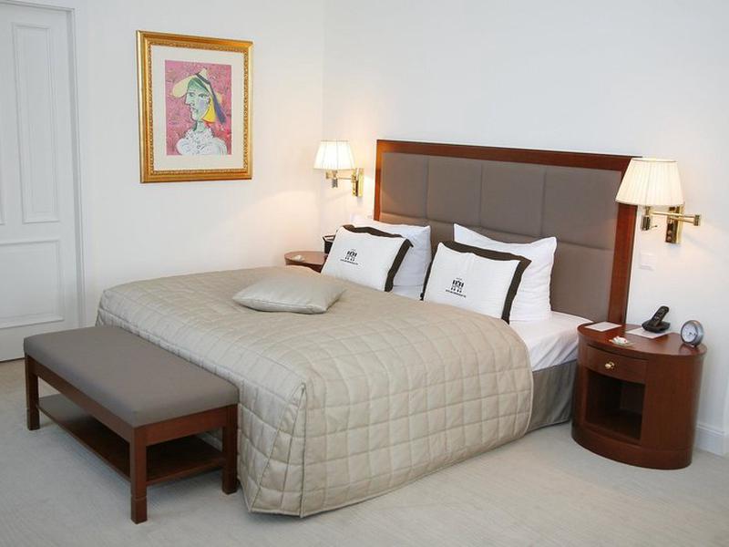 054C8F3407D2EA5EFAE5753FEC15CB6E