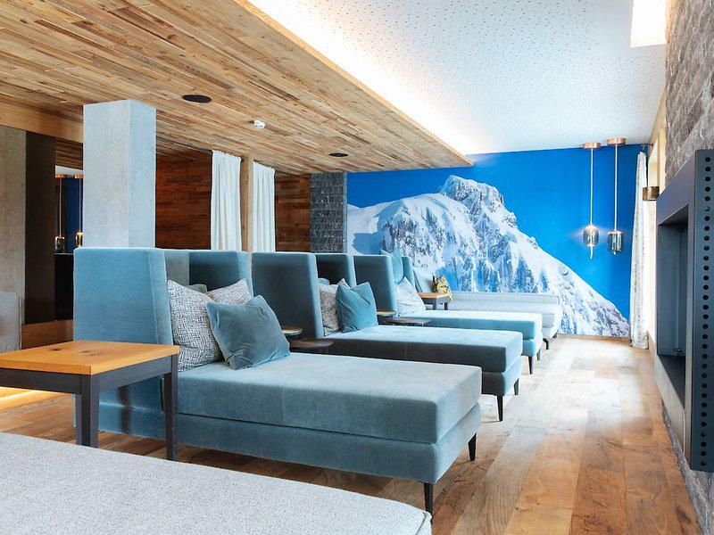 DB50A00686BB924DF2BB0D4B33817BF1