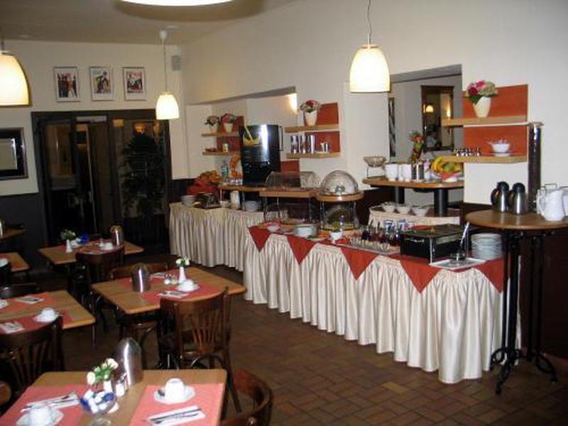 60E048BC36B0B643E90B9AEE981DF348