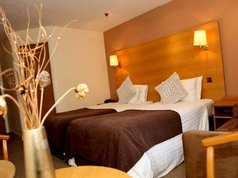 4144DC45A1191CDA8663F0DE0CA8B975