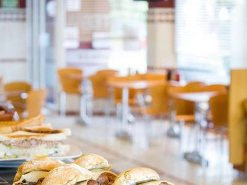 7871F220817A67B46C1FA102AF0861A5