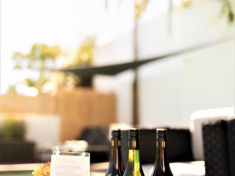 B5E5E6A13635D9583F24C961D522DEA1