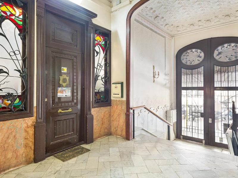 72B6B380F0F9A2562355FC56BD5FE42E