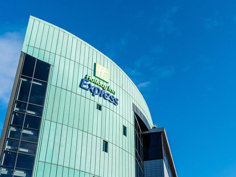 ACCF75812715925175FB962D361C2E69