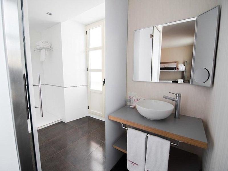 3E9EB1E9F5ECECD500E1136EEA78202E