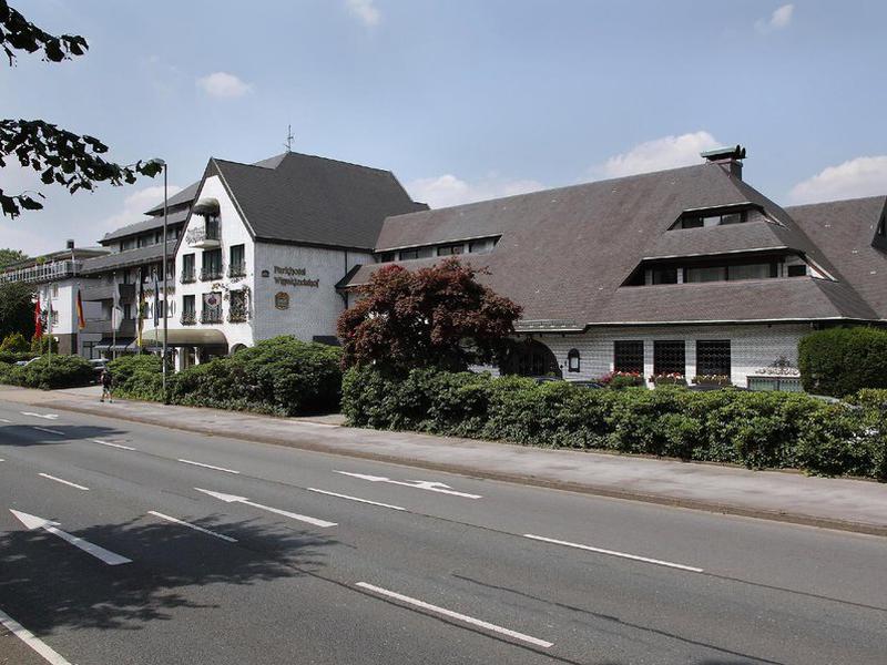 07BB7D7845548A7C41468CDF9993537D