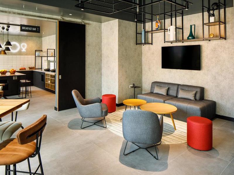 3659EFE71D283D25413B06C6E40AE3E6