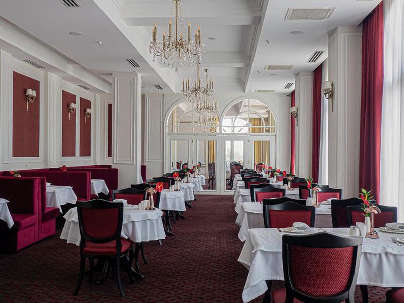 9F17EDCD1E0C66DC92B9831648B41BAA