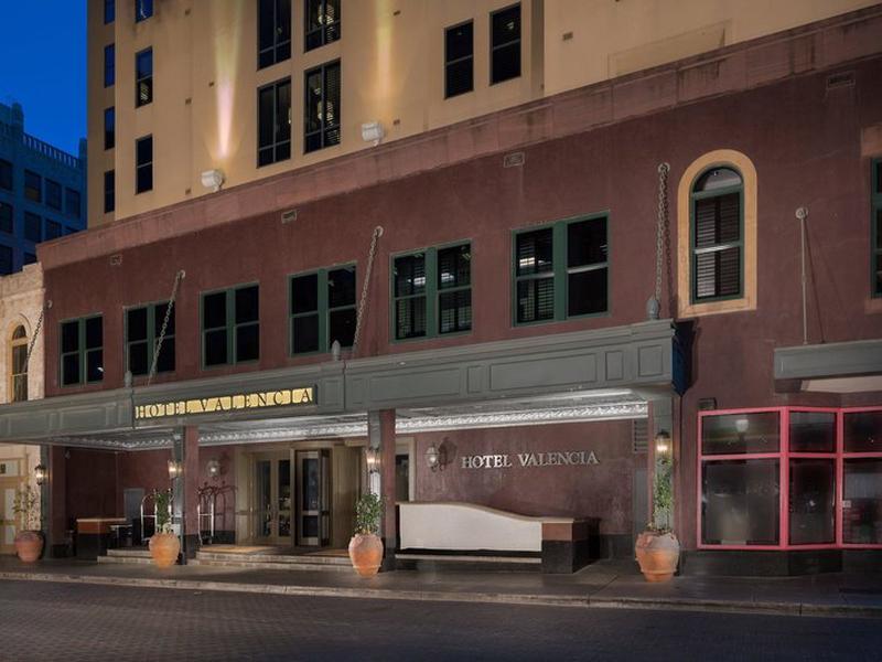 818588FD427F3F0D0790A0A323262B1F