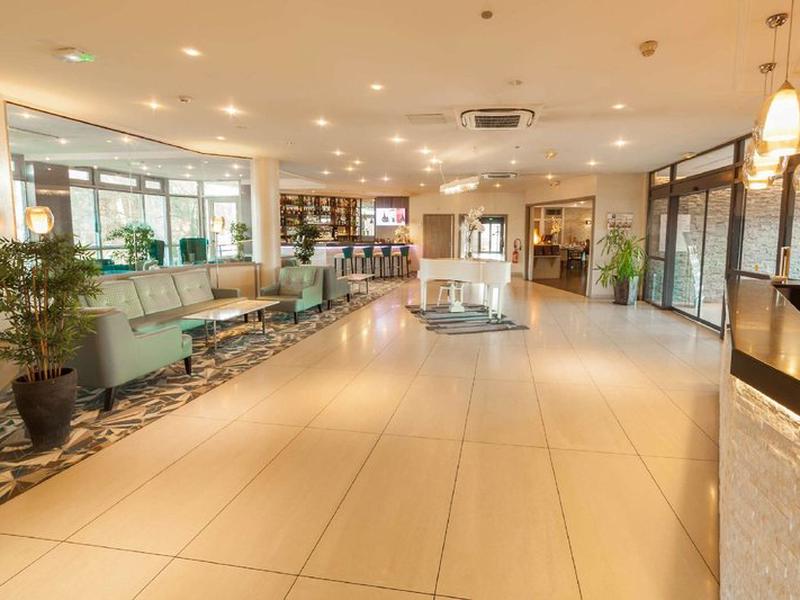 1644E280BCF361F97E4AF9EA5FA7416A