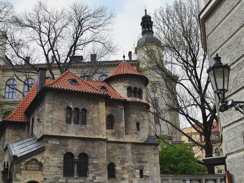 CB041D5D7F30877C7B2E6E58A2DB1828