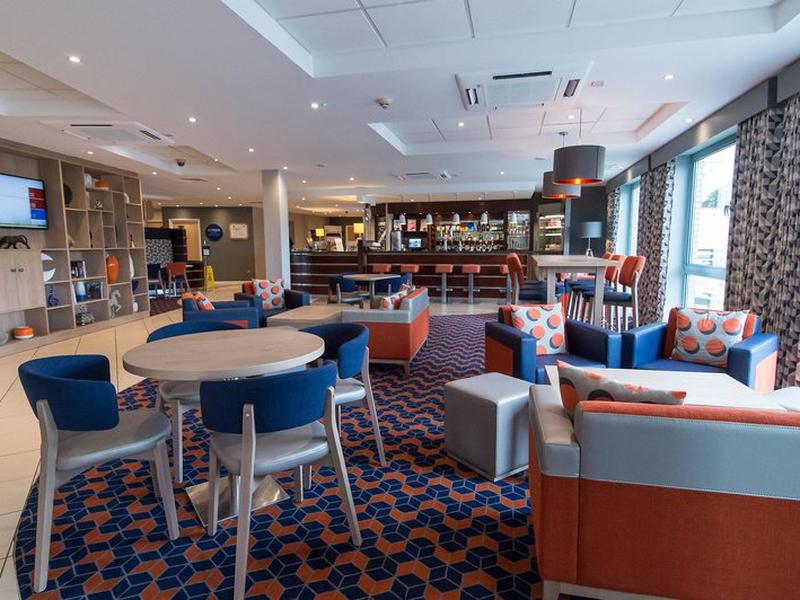 74970C47B171C38A8129C50ABF5D8C9A