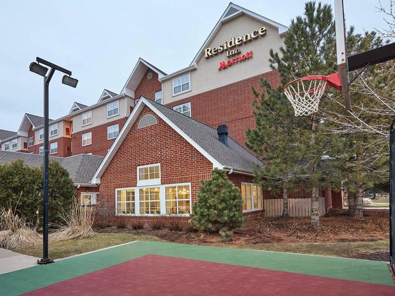 C8B15F1A948724752AE9AC86178B73B7