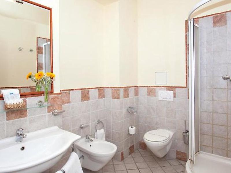 20C657DD382129E85374ACA203BC8251