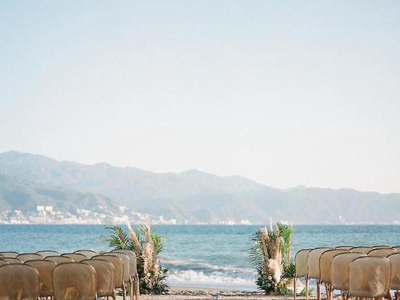 9B7C2CA6EC152BFB11B96EED56E31B79