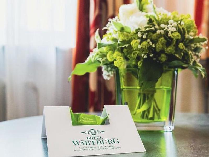 925DC5BD2484A1DD41BDD6F9BF076E92