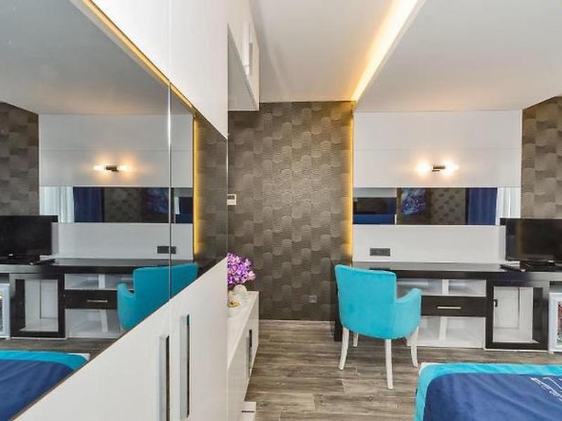 66C90F027D3283127BAB7301DDA8F7F1