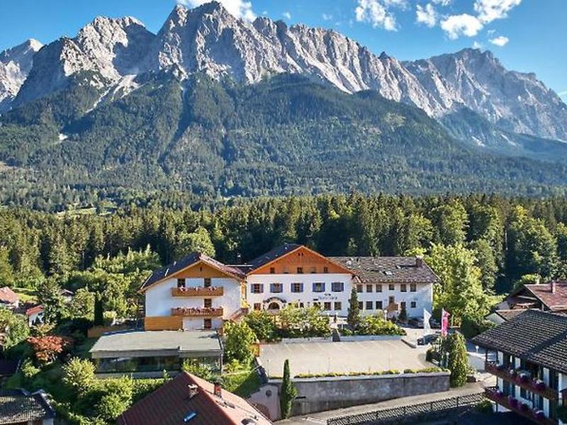 1572C38A32090C58771C756D6A4B77BA