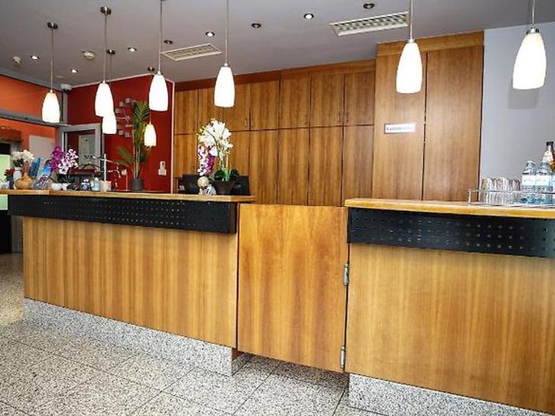 F4917BCF99D0B204A1BA03643ED2956E