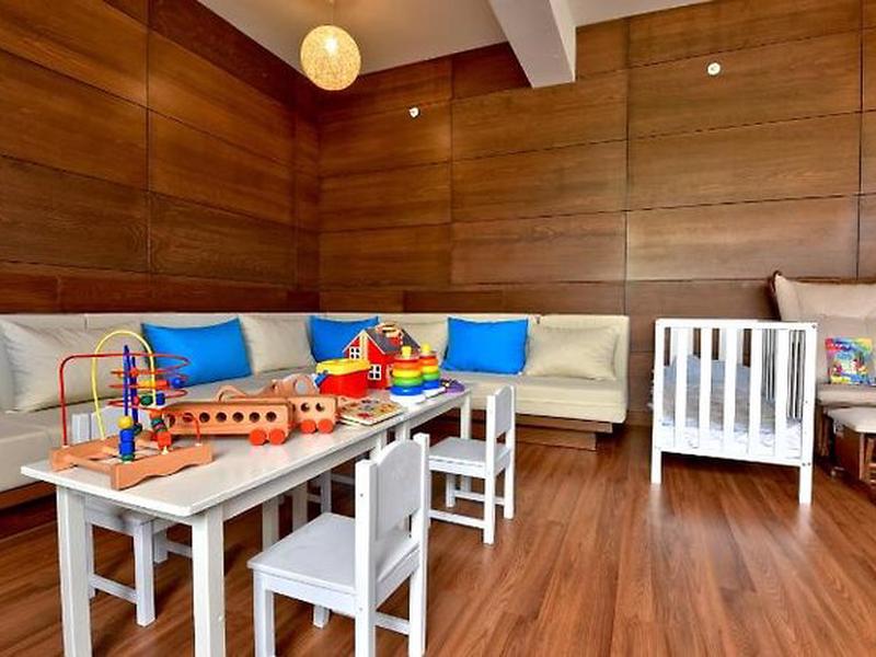 583F125D4D2D3E966995A338DC737F0A