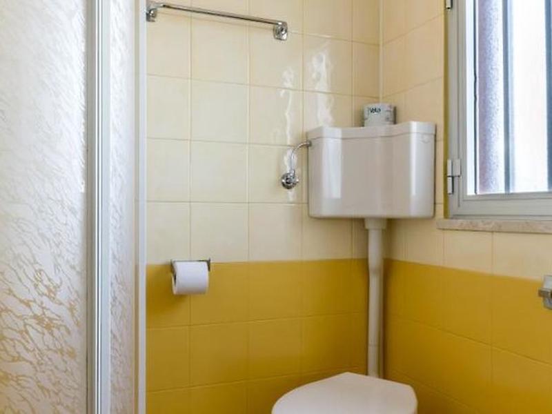 8E96EF896FB8B592A72E2F91560B0776