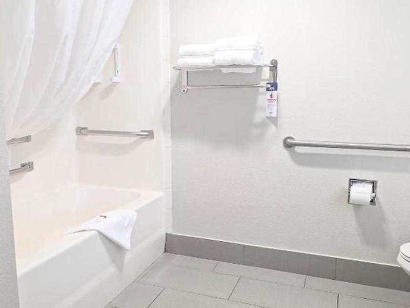 4DAB666CD0657DC1A8B3C43C9158E9DF