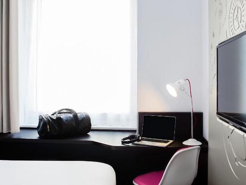 F7E1EC338B5DB0F3859B0E474E570114