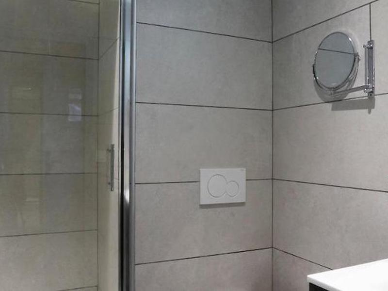 CF8EB2B89E189581137A181E1214AA41