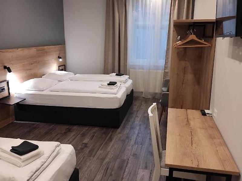 2440A6EDCCC7D8D0755C0D4593F37FCC