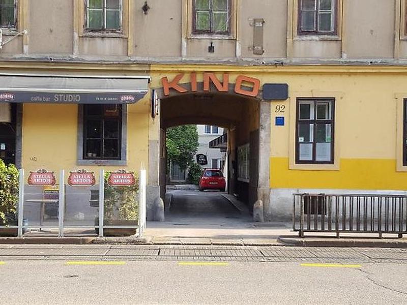 09660D5AB9A6780F936585A16E310AF3