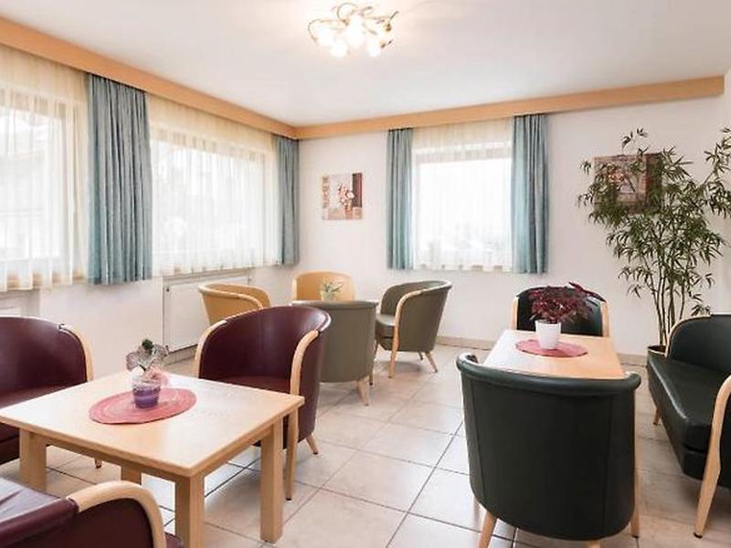 F2F5212DBC866221FC57F02198629C8C