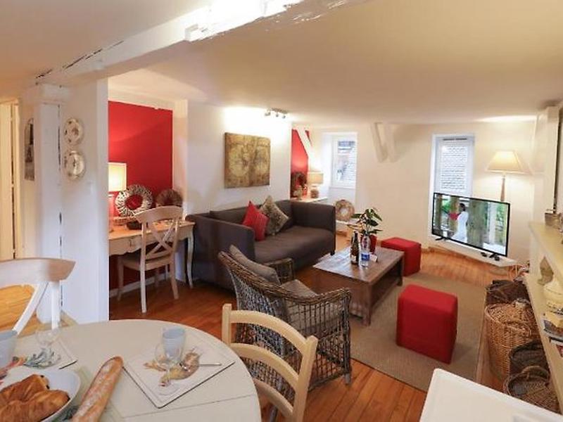 2E19FB5EE3B174070312C77D2276222F