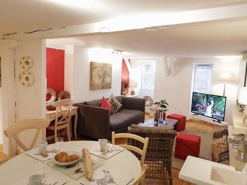 0095FDF0D66F975CBDBABB0785B2B275