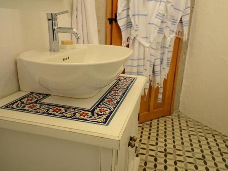 5619C203333083BD1DFFA1E303054684