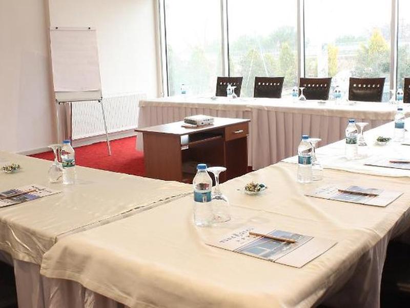 347589ADCA210AE37552D4C6394915A4