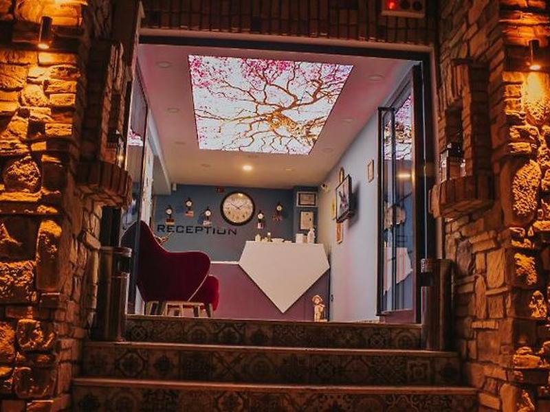 F8B07F7F22EE90FAE9BC8343E68D8772