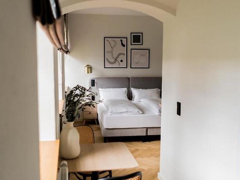 9D48ADC7E0F2DAAA30165FA6151D7A9F