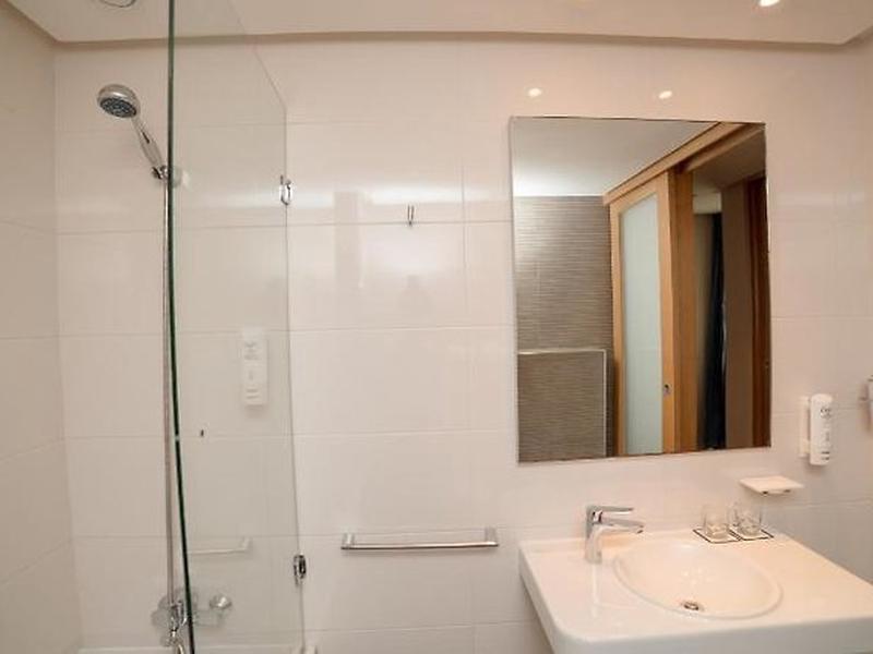 BBECF918BA8DE141D014F7270A7BC8CE