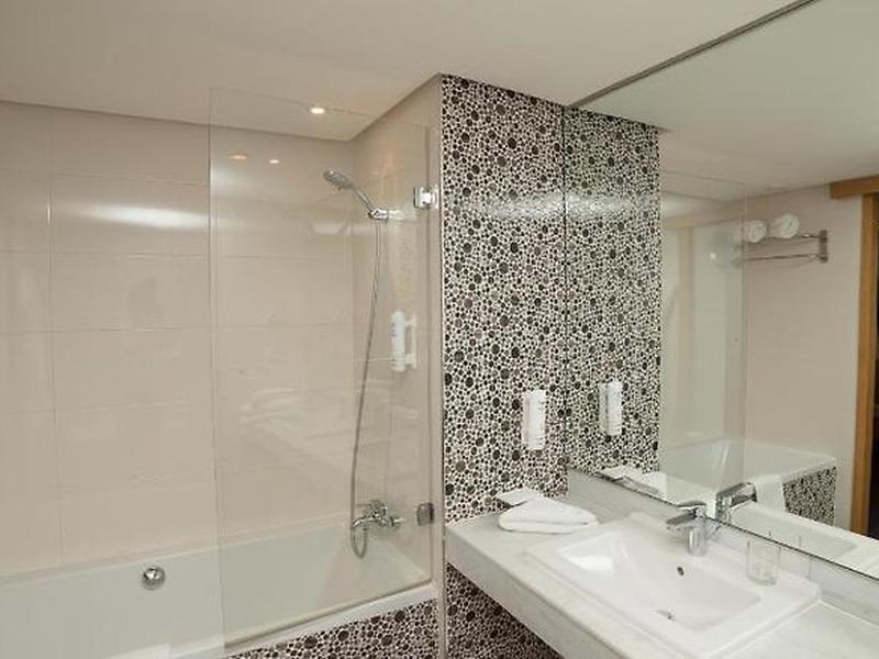 D1F5FD5BED51A98EE5A262E00DA8854E