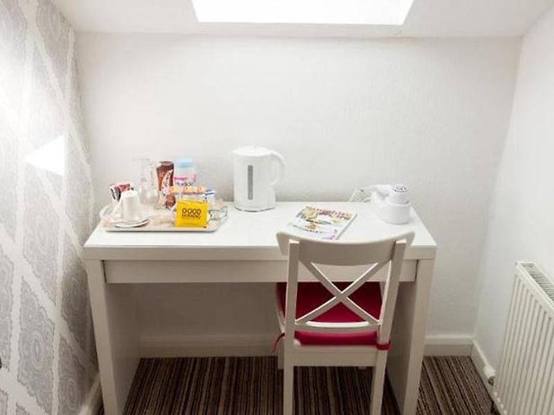 EB30D8C089117698521F649F7EACC494