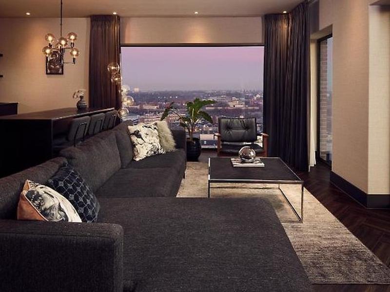 A36651028B351DAE30FB9D66A5421AC2