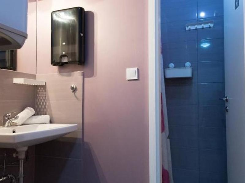 2E91C0E85868BFBF311731D3F498E4B9