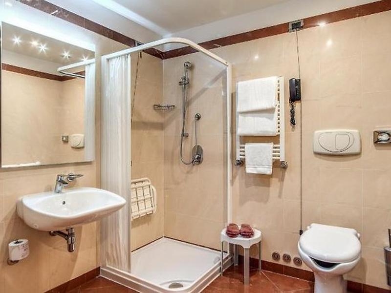 A690A76F02FDEB1E7C9FB15242BEC801